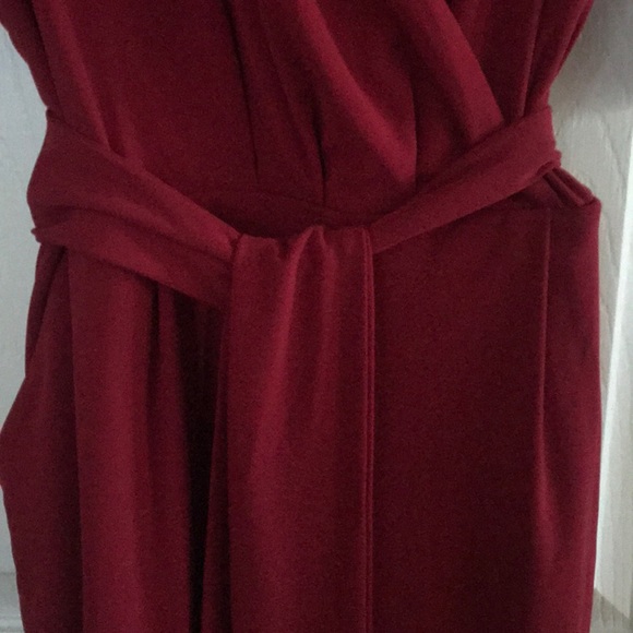 Express jumpsuit Small $25.00 USD - Picture 3 of 3